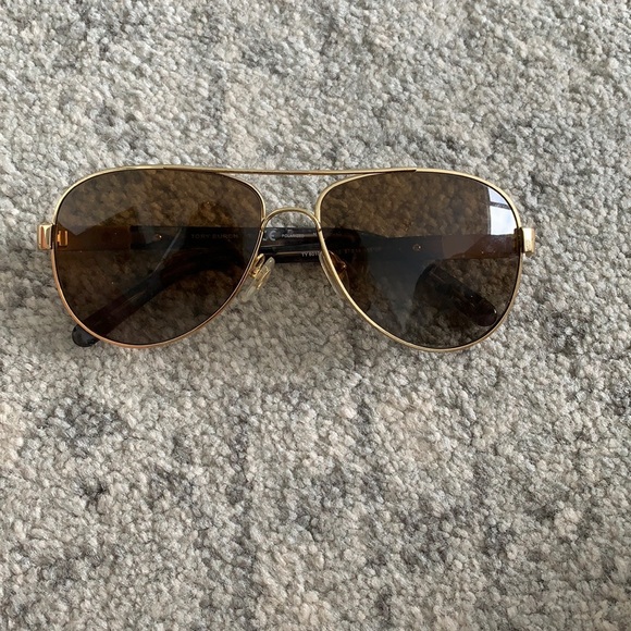 Tory Burch Sunglasses main image 4